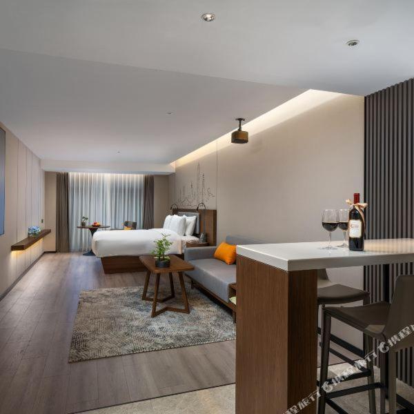 Hotel Urcove By Hyatt Futian Cbd à Shenzhen Extérieur photo